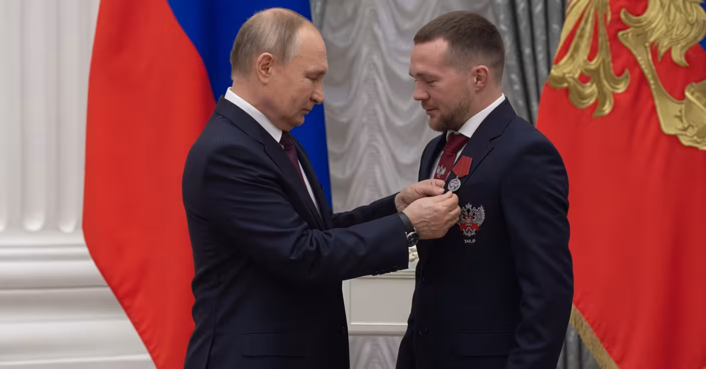 Petr Yan Putin Medal: UFC Champion Honored by Vladimir Putin at Kremlin